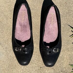 Clark’s black leather flats, buckle detail with slight shimmer.